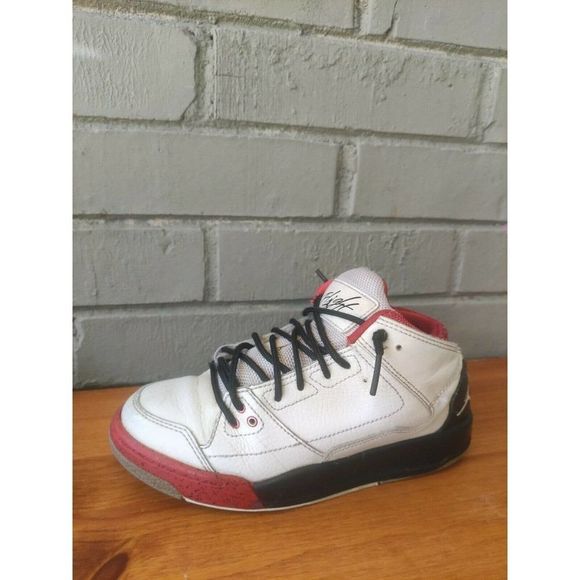 Nike Air Jordan Flight Origin Youth Sz 13C White Black Red Shoes 602669-101 - Picture 1 of 6